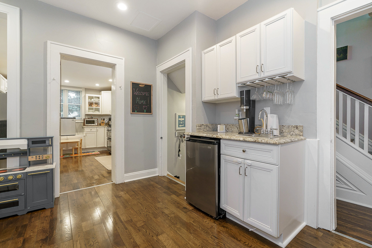 1833 Franklin Ave-34