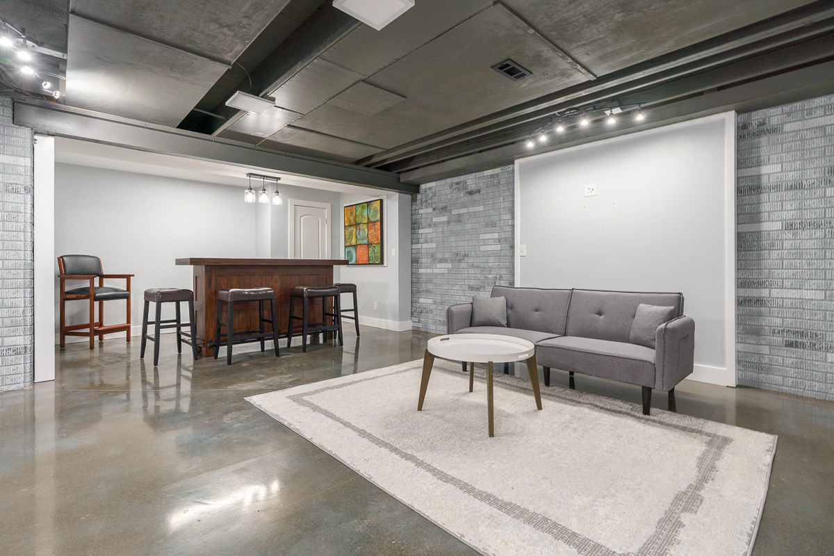 1859 Amanda northern Rd NW-18