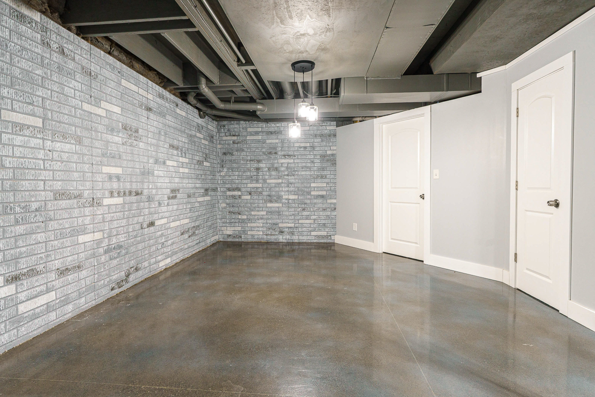 1859 Amanda northern Rd NW-20