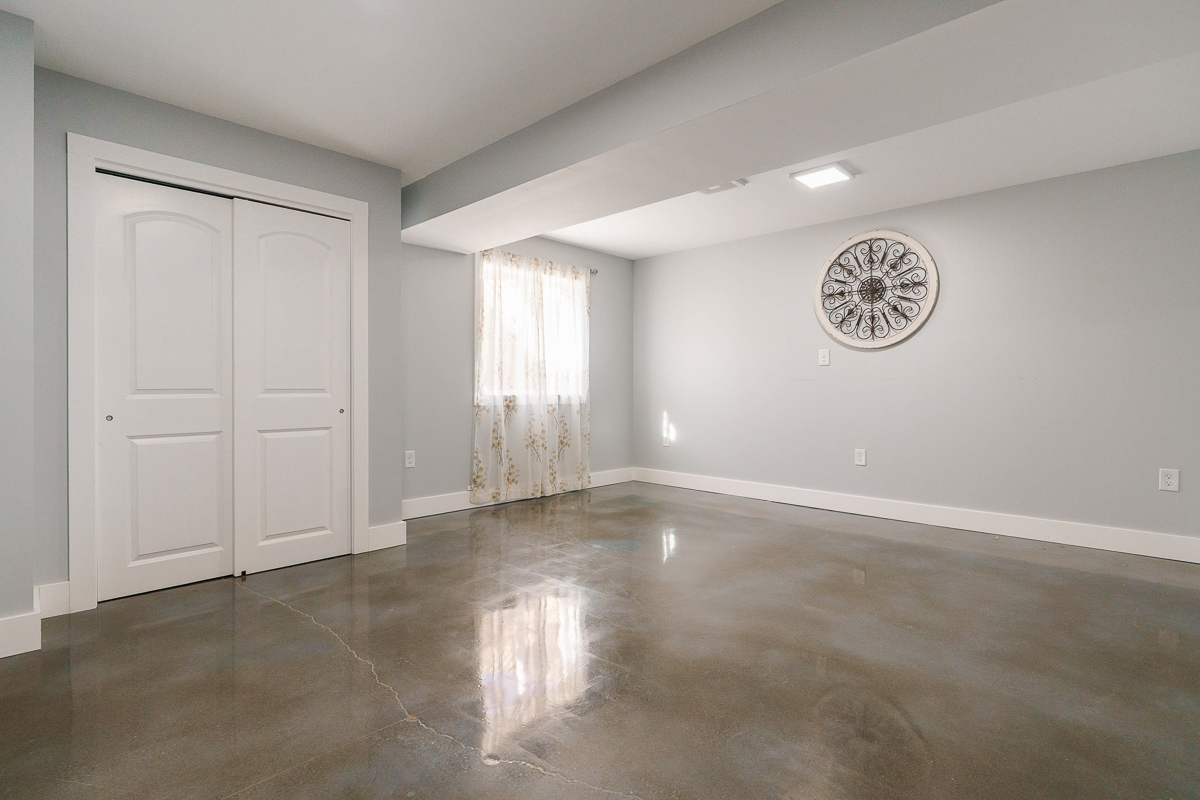 1859 Amanda northern Rd NW-22