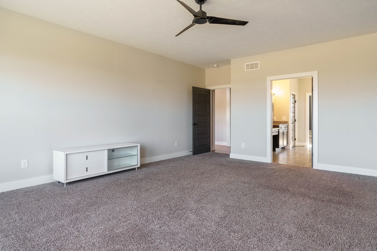 1859 Amanda northern Rd NW-47