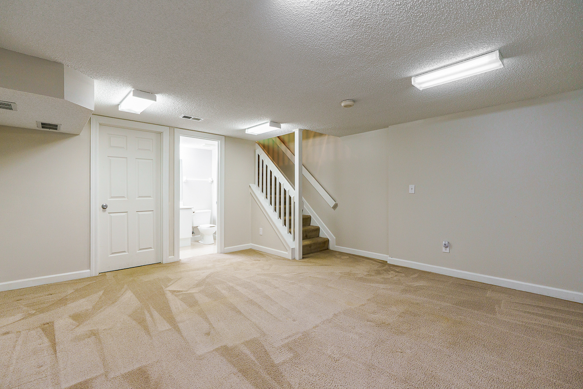 1875 Ridgebury Dr (12 of 56)