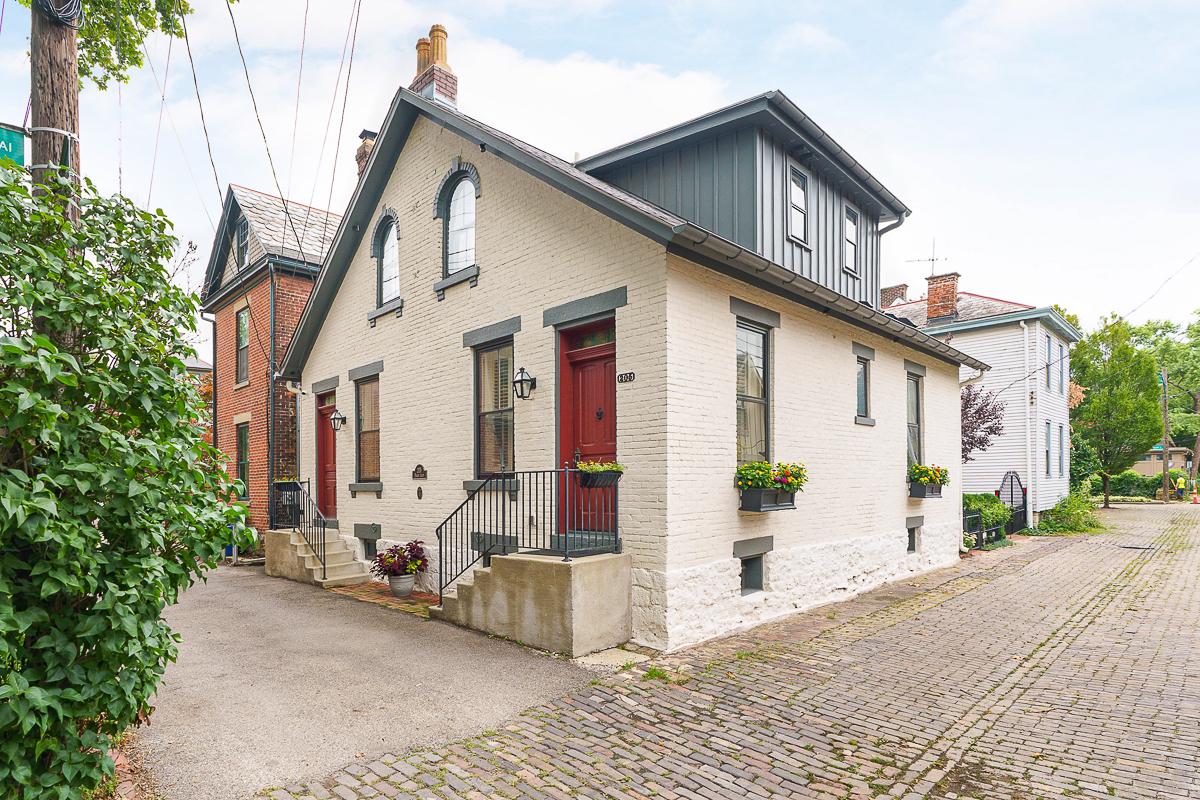 203-205 Berger Alley-6