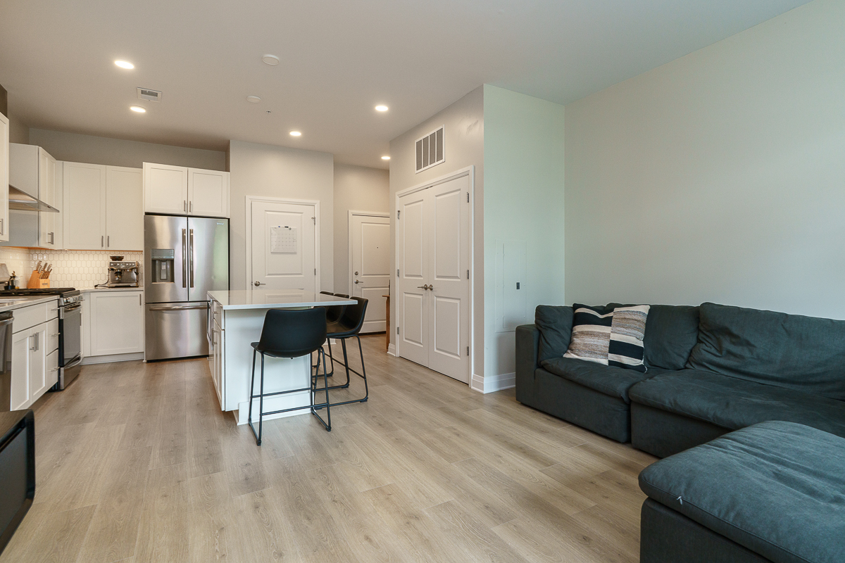 6640 Mooney St #212-17