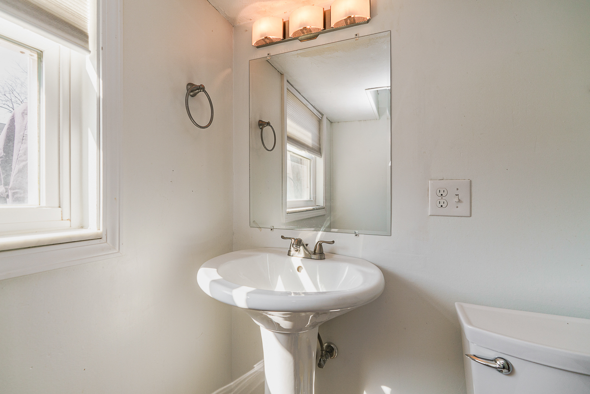 2295 Salem Ave-14