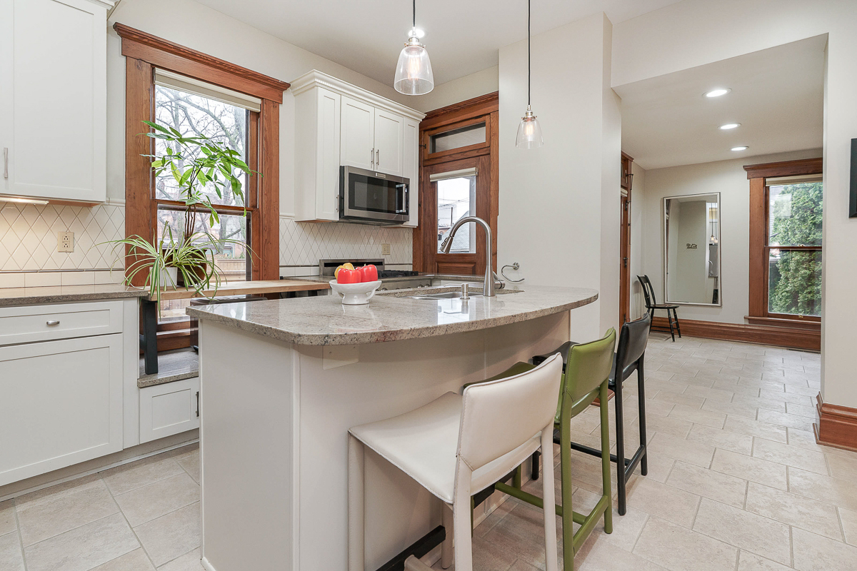 239 Buttles Ave-29