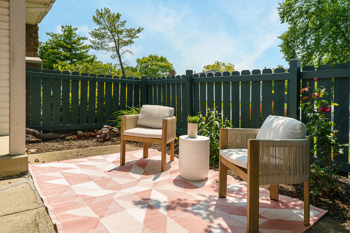 2432 Crystal Springs Dr-10