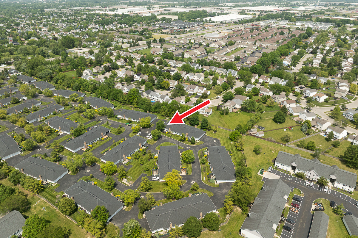 2432 Crystal Springs Dr-2