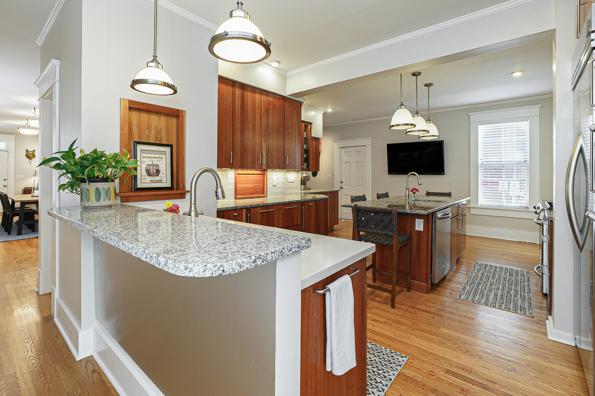 243 E Whittier St-15