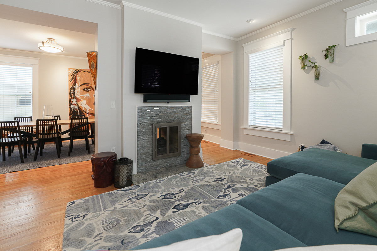 243 E Whittier St-29