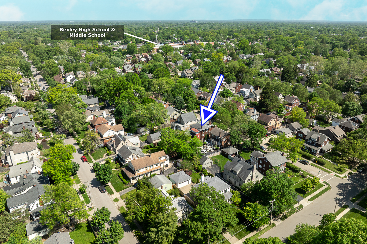 2554 Seneca Park Pl-5