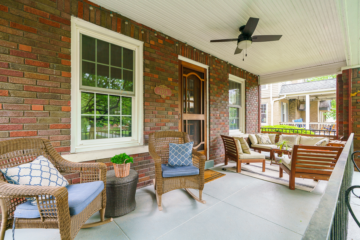 2554 Seneca Park Pl-9