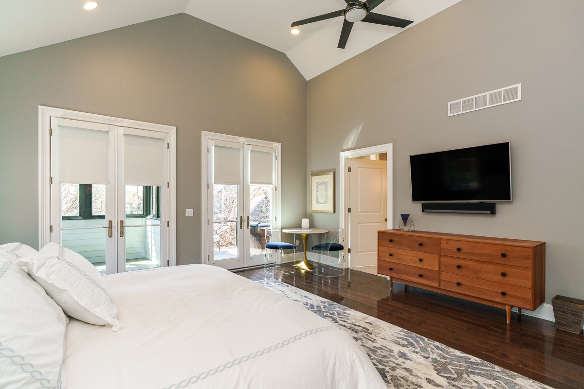 251 E Deshler Ave-61