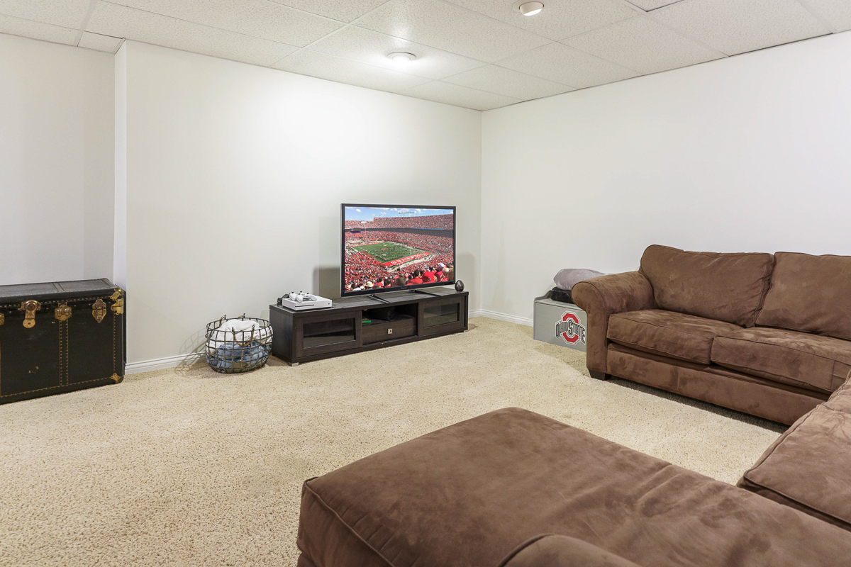 251 Whitaker Ave N-10