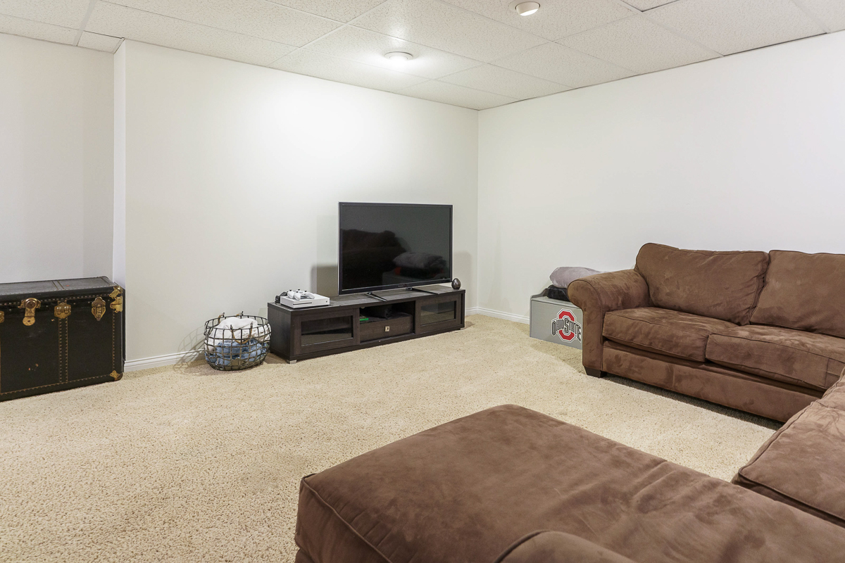 251 Whitaker Ave N-11