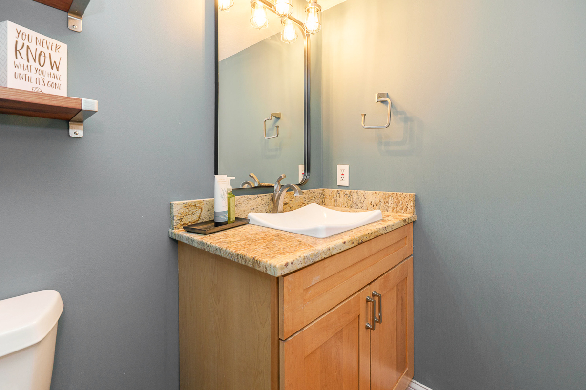 251 Whitaker Ave N-20