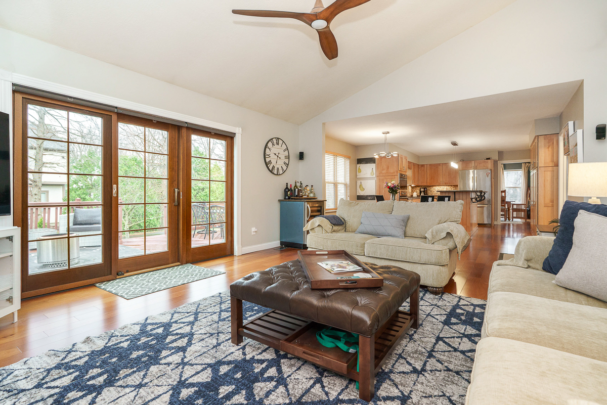 251 Whitaker Ave N-23