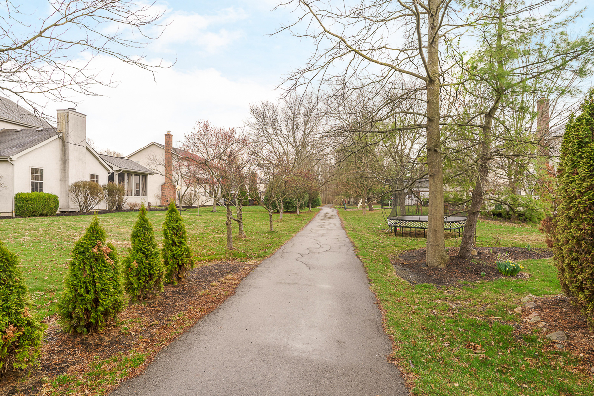 251 Whitaker Ave N-4