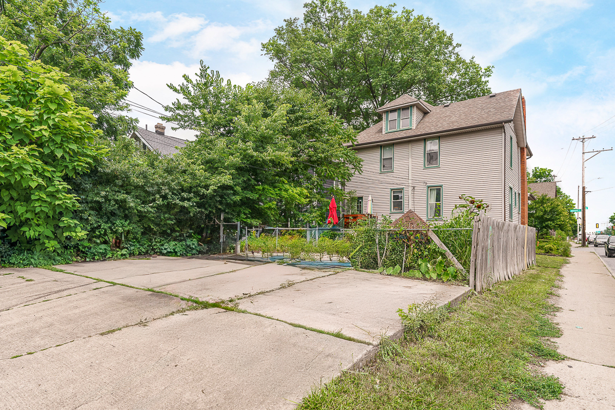 2521 Glenmawr Rd-9