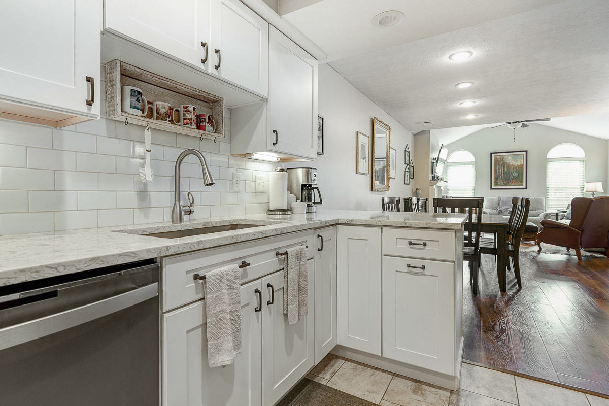 2539 Trotterslane Dr-11