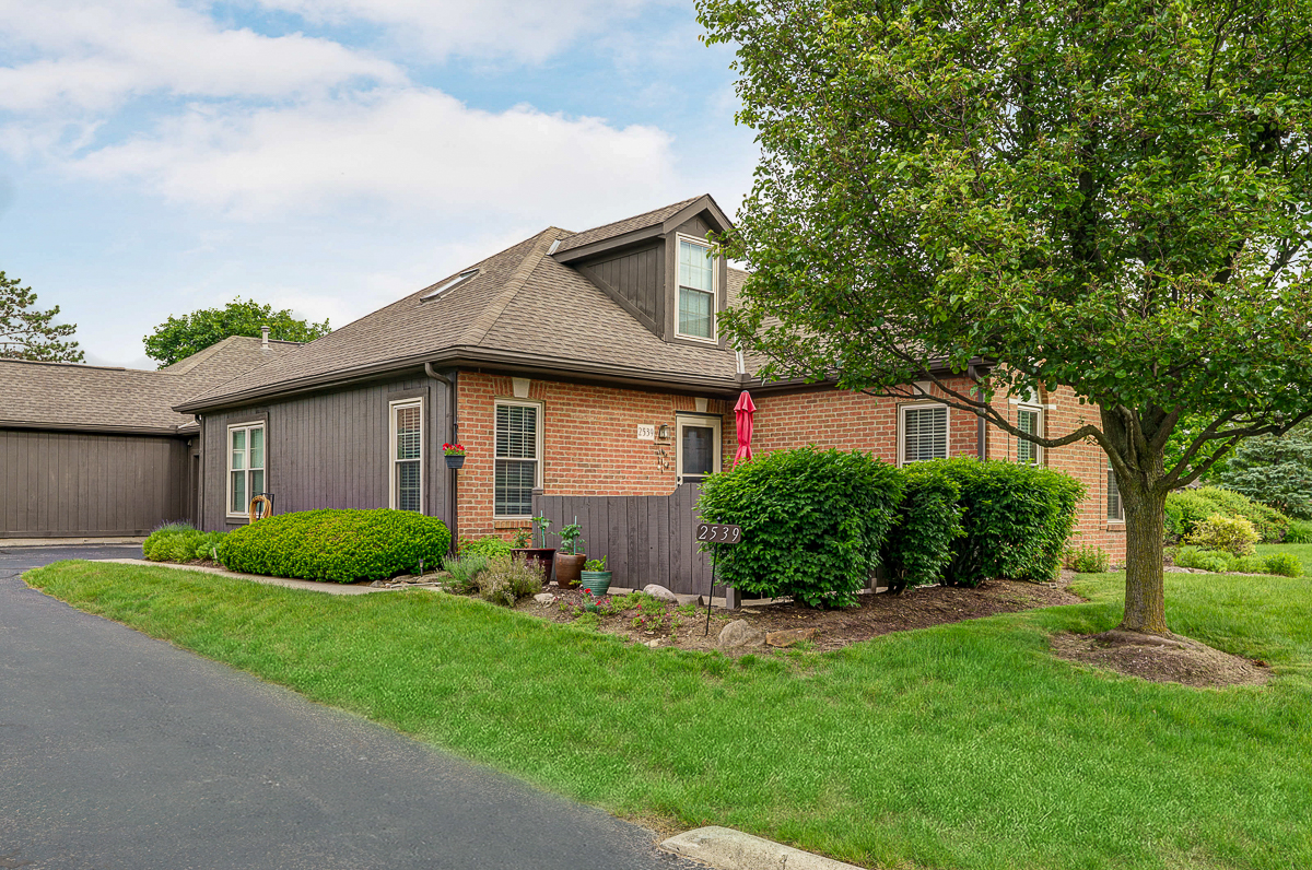 2539 Trotterslane Dr-2
