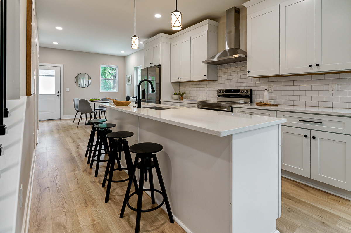 2587-2589 Dayton Ave -54