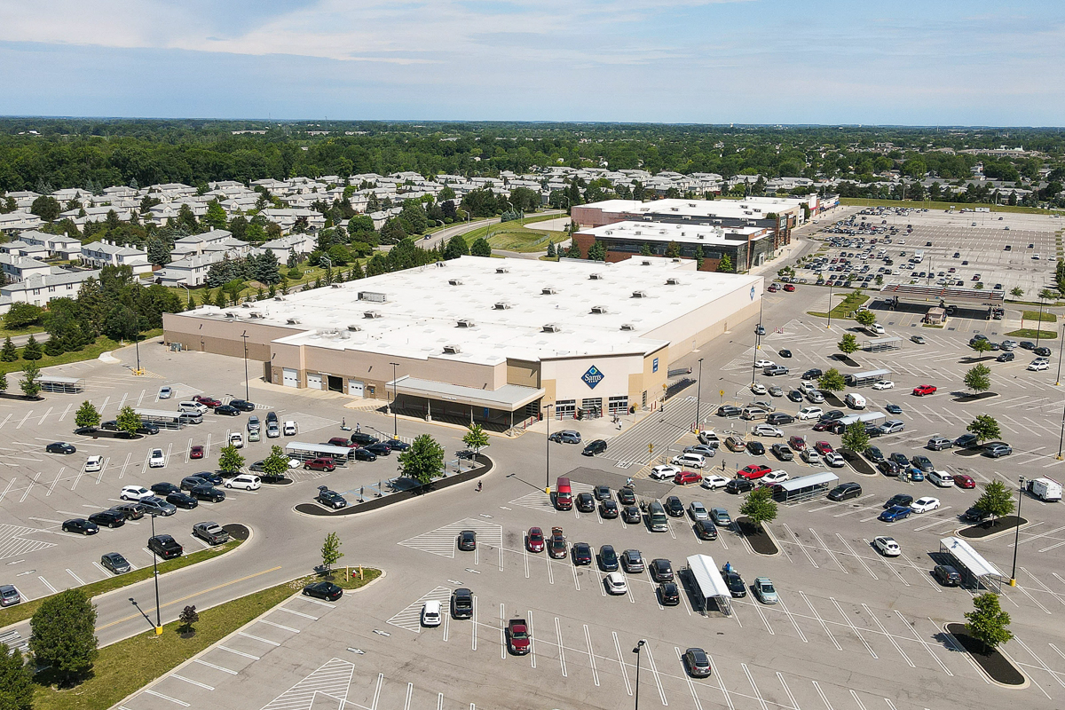 2892 Phoenix ave -40