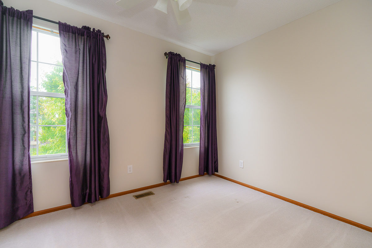 2967 Castlebrook Ave-27