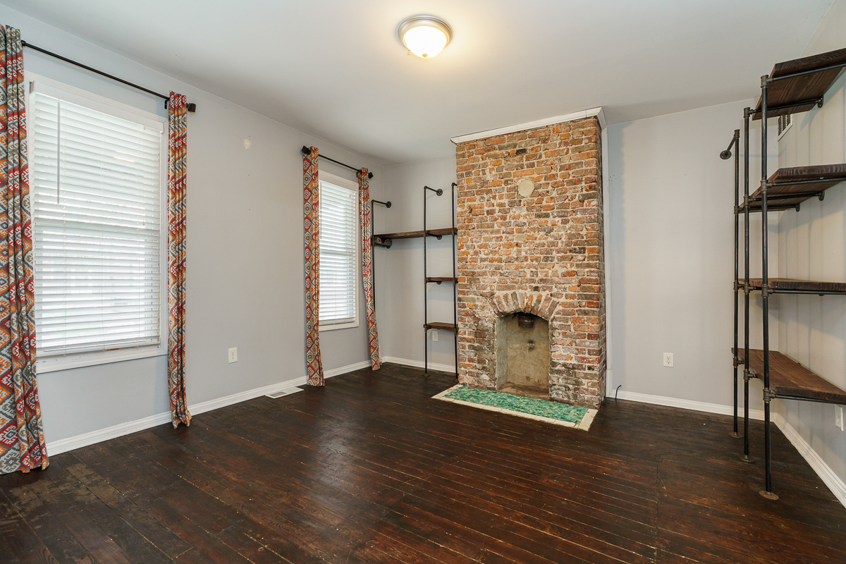 308 s Cypress Ave-18