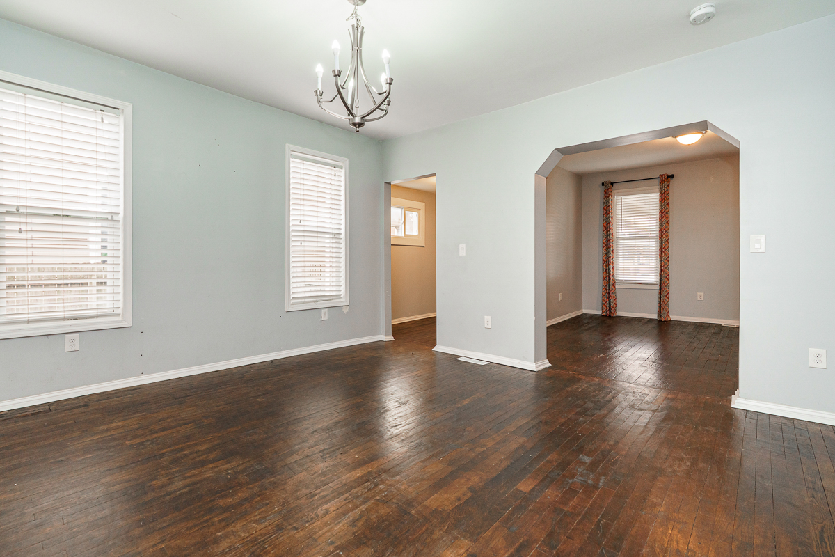 308 s Cypress Ave-22