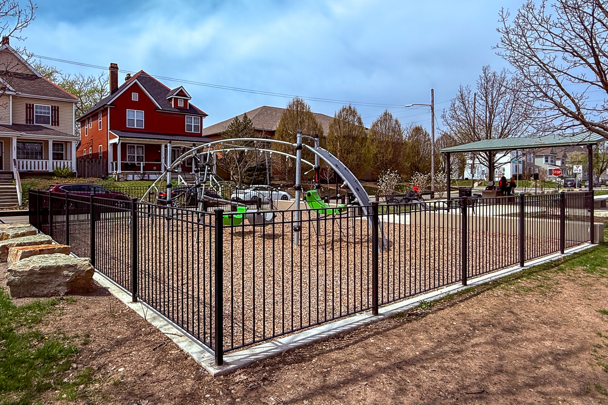 308 s Cypress Ave-35