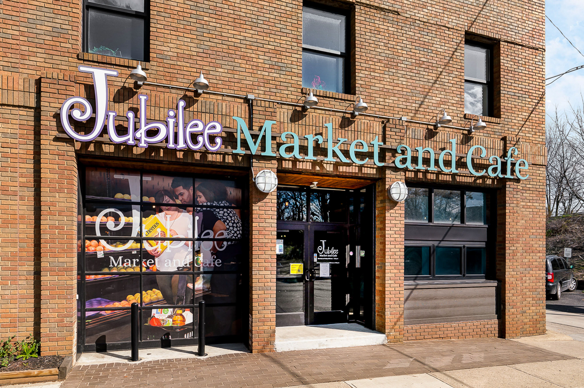 308 s Cypress Ave-45