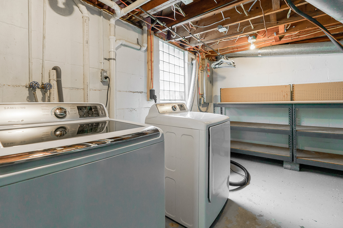 308 N Stanwood Rd-18