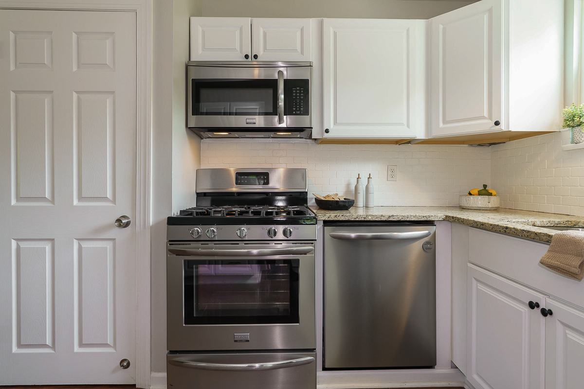 308 N Stanwood Rd-32