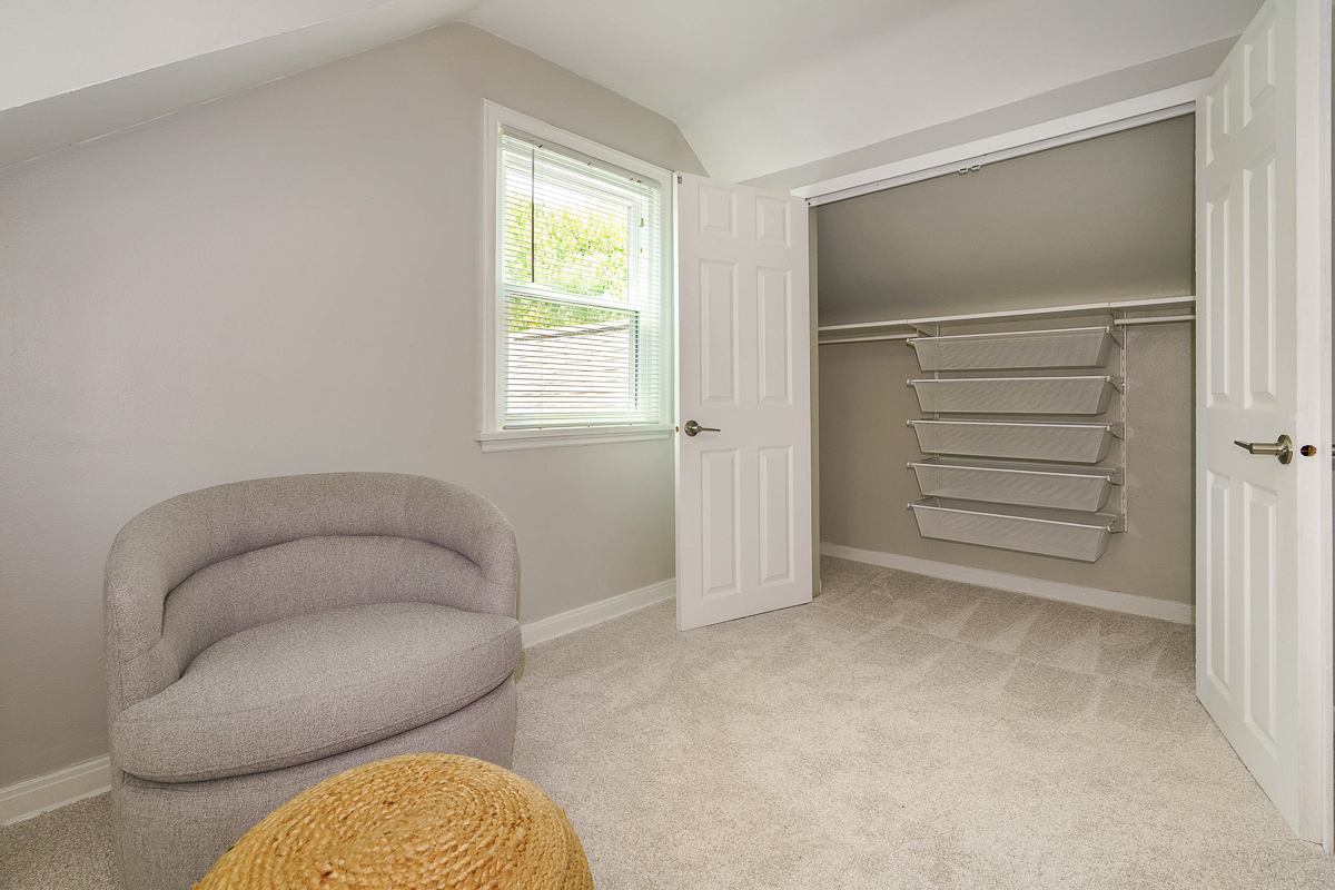 308 N Stanwood Rd-42