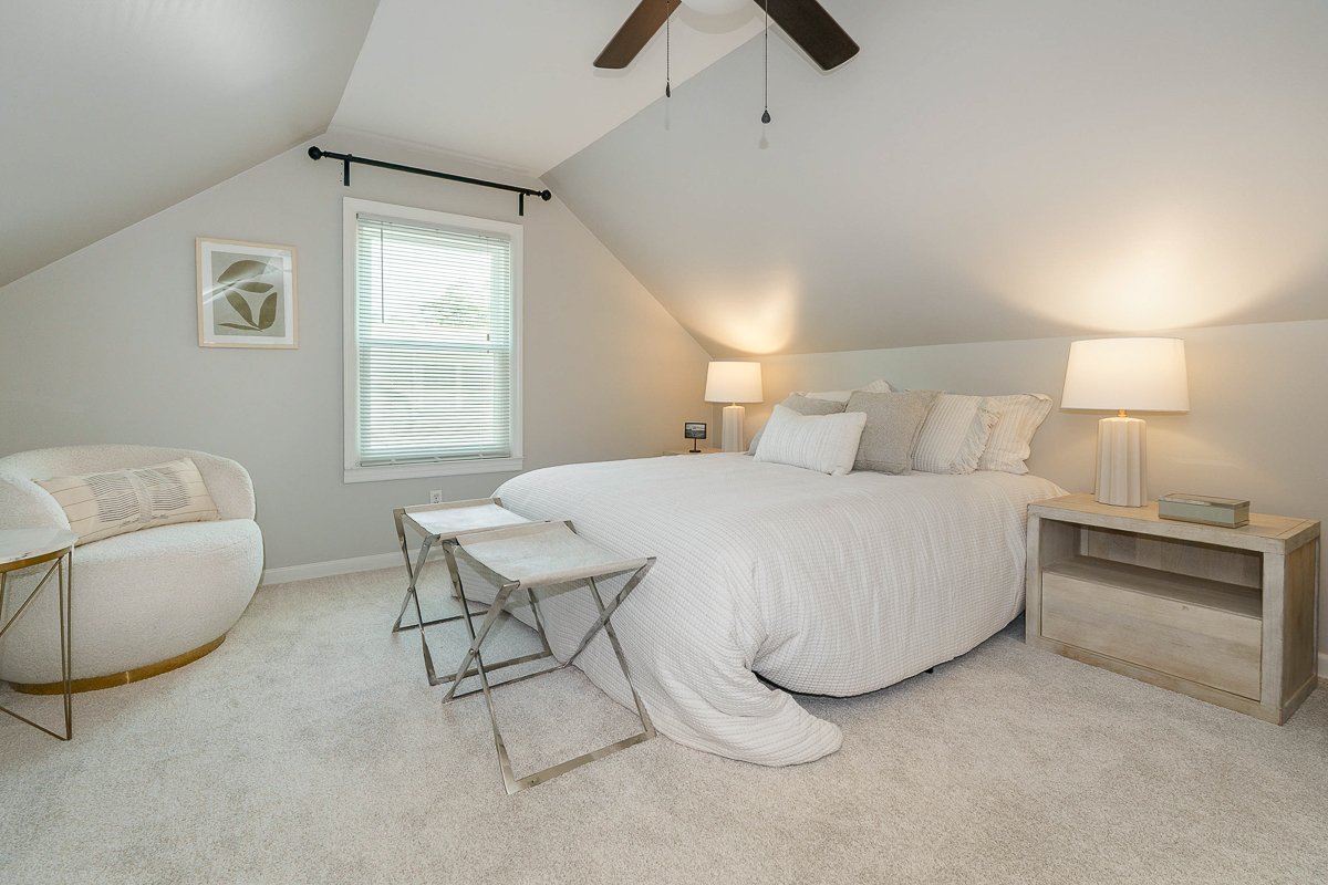 308 N Stanwood Rd-43