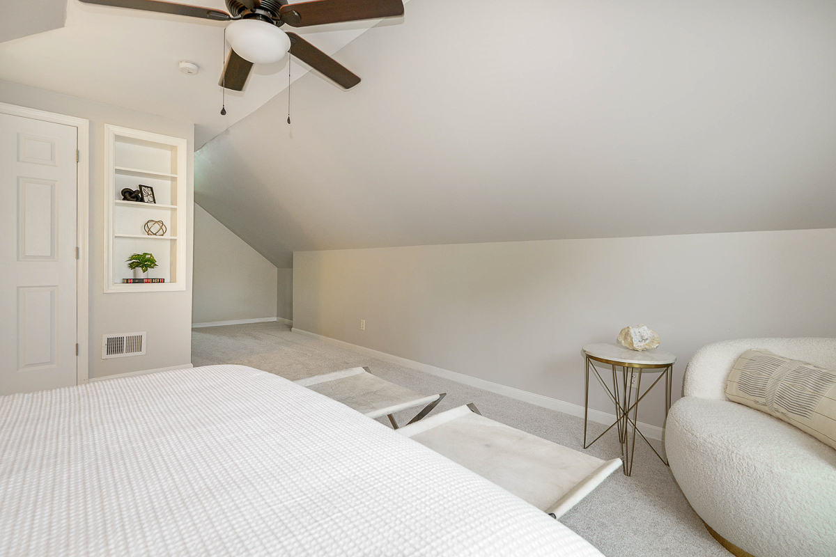 308 N Stanwood Rd-44