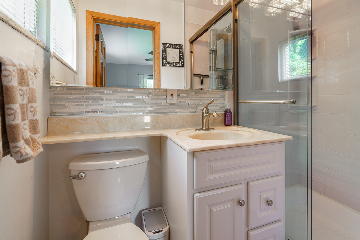 3121 Edgefield Rd-51