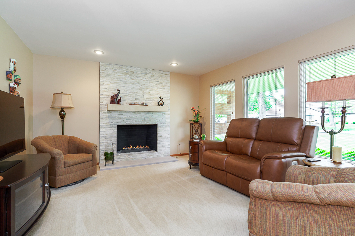 316 Charleston Ave-12