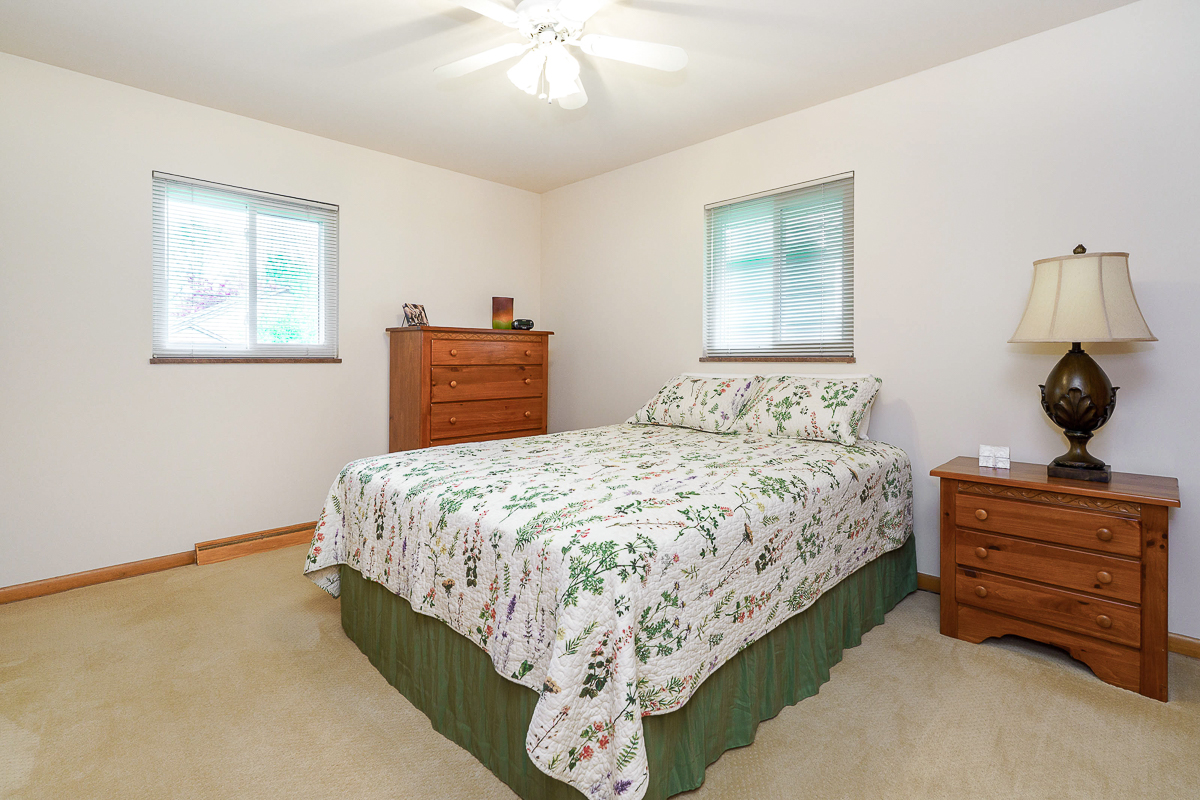 316 Charleston Ave-25