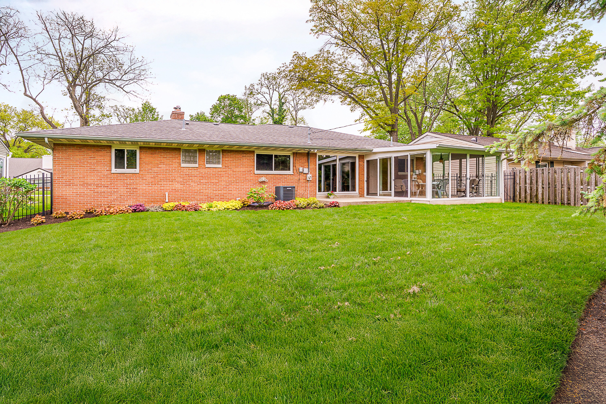 316 Charleston Ave-5