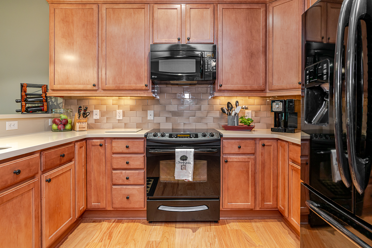 3175 Tremont Rd #611-16