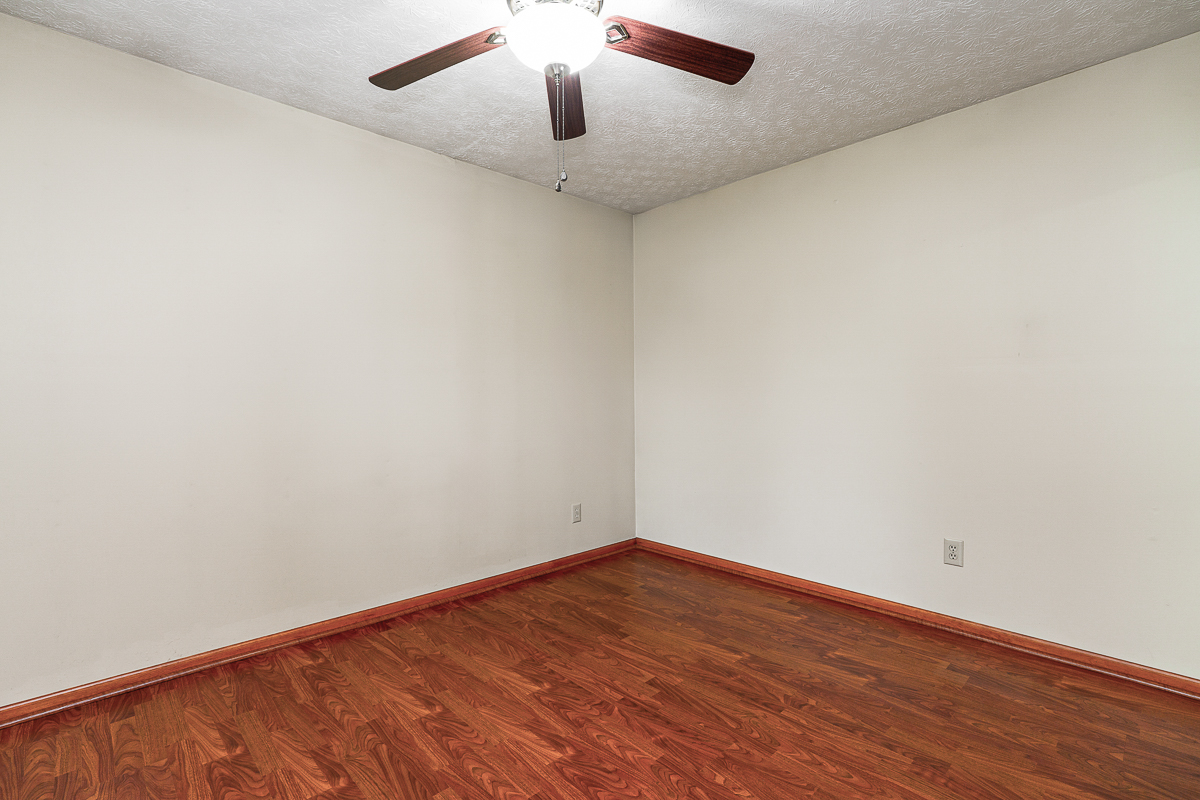 3203 Grasmere Ave-20