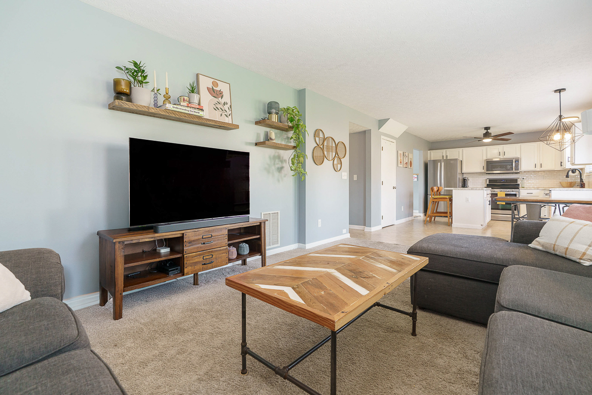 3281 Darby Glen Blvd-23