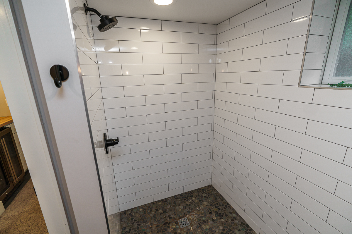 336 Reinhard Ave-21