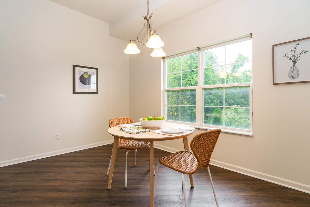 3679 Birkland Cir-20