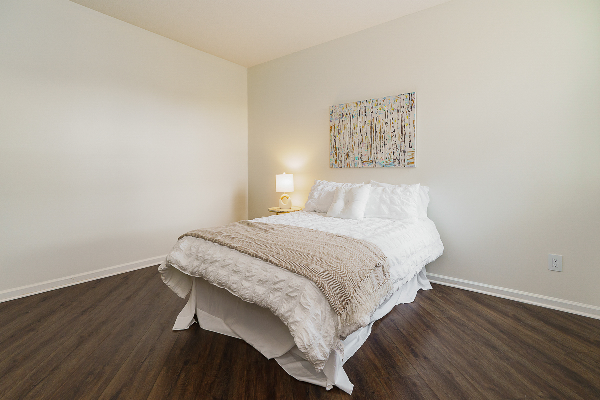 3679 Birkland Cir-34