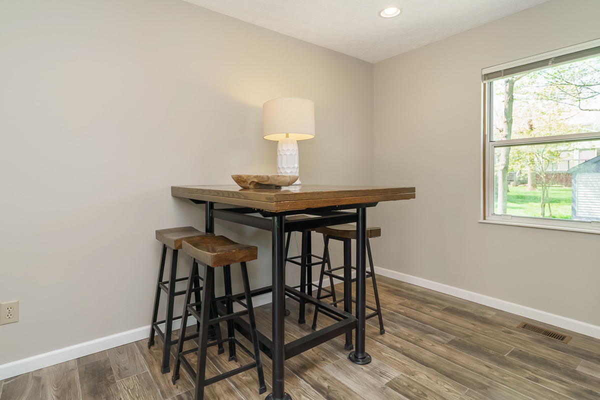 3706 Whitworth Way-14