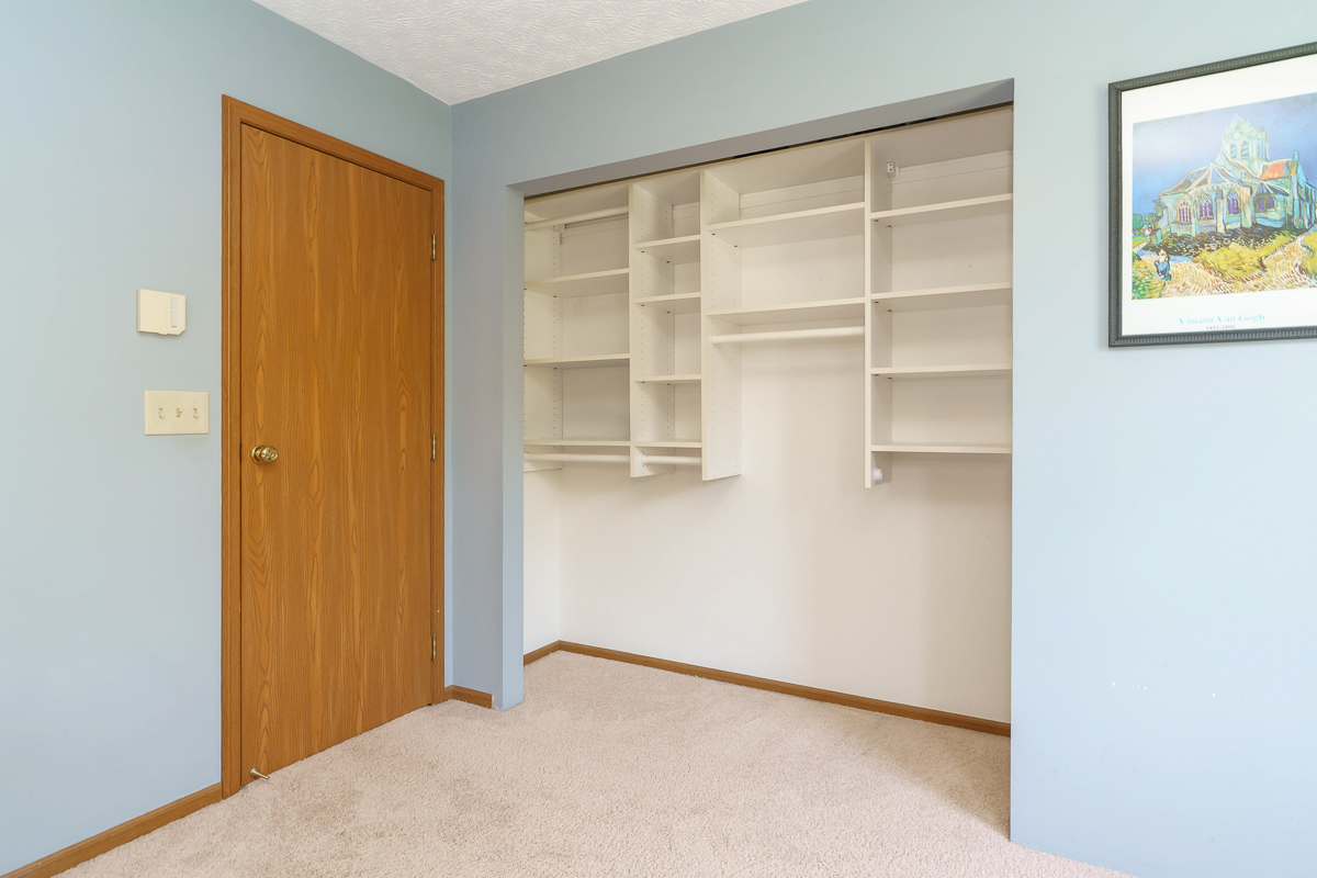 3706 Whitworth Way-29