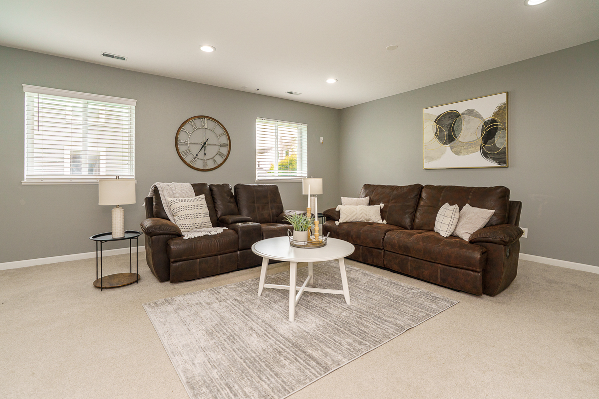 3798 Pine Bank Dr-10